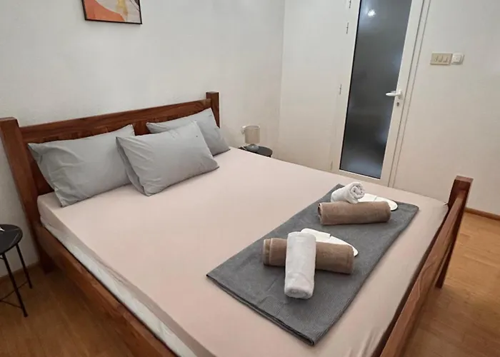 شقة Stone Garden *